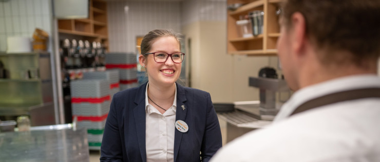 F&B Assistent