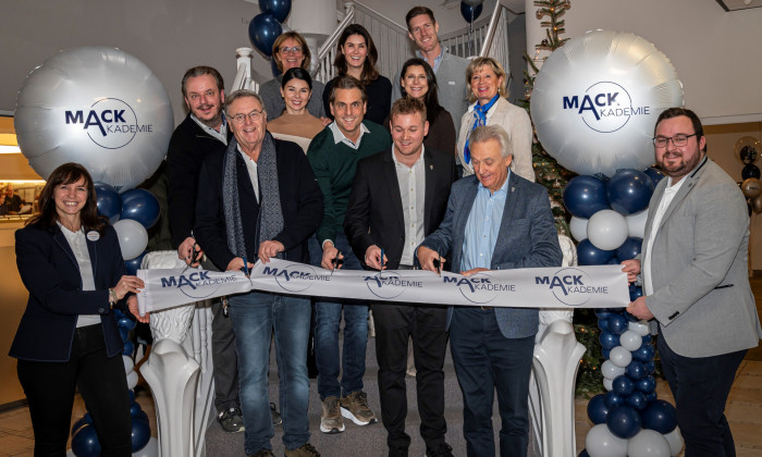 Neueröffnung MACK Akademie